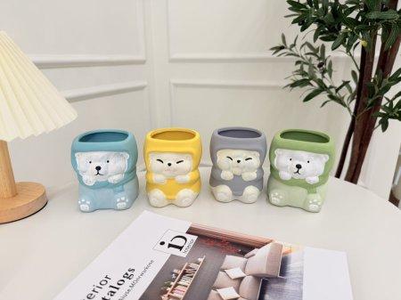 قوار زريعة او ستاند اقلام وفراشي مكياج